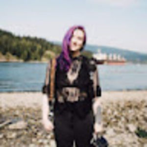 Meet your Posher, Jade